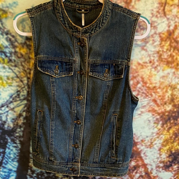 Free People Blue Denim Vest lace-up back like new - Picture 2 of 15